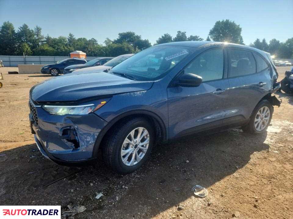Ford Escape 2025 1