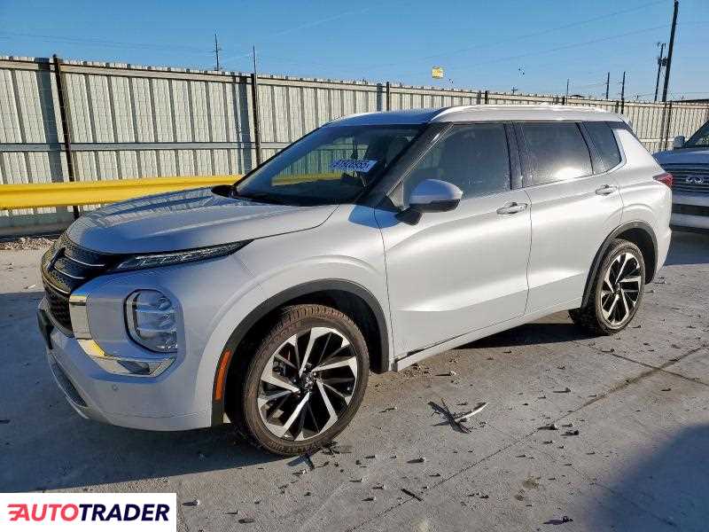Mitsubishi Outlander 2023 2