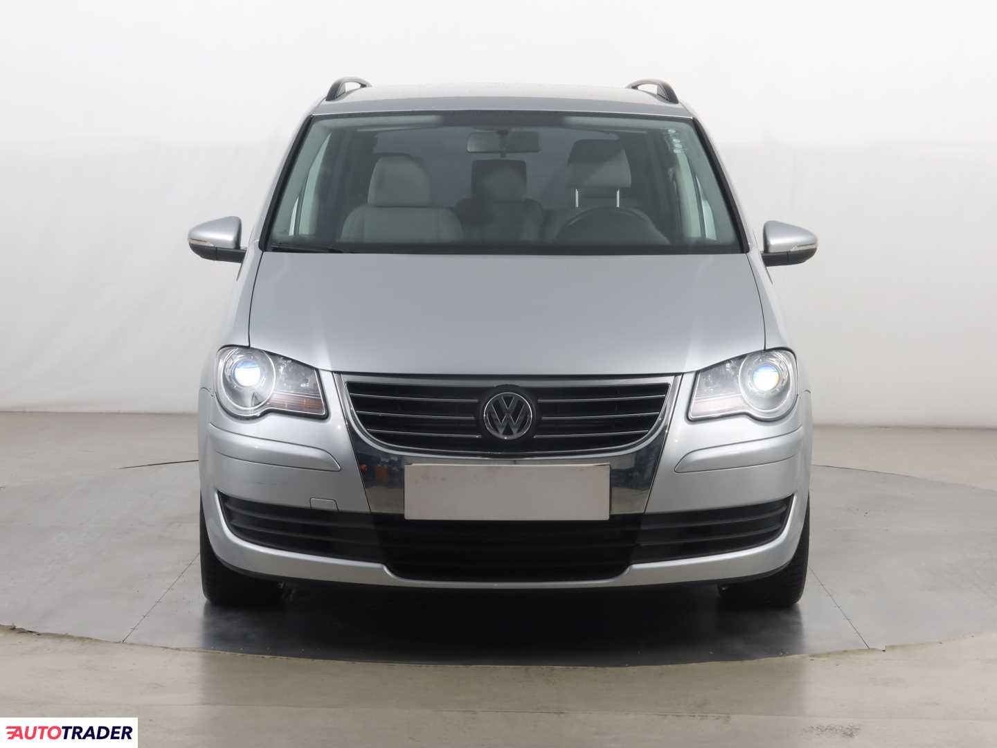 Volkswagen Touran 2010 1.4 138 KM