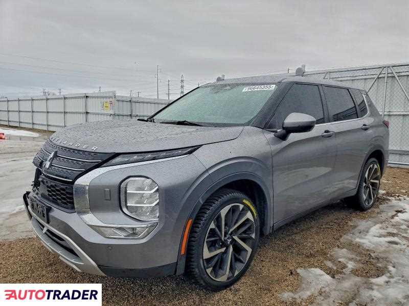 Mitsubishi Outlander 2022 2