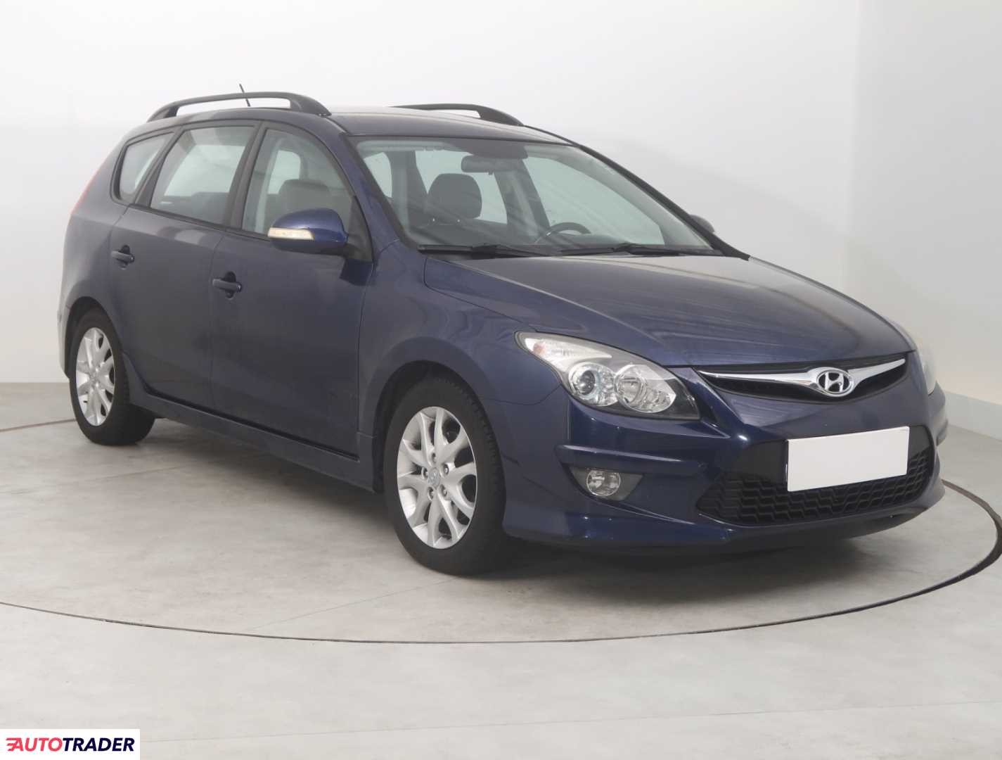 Hyundai i30 2011 1.6 88 KM