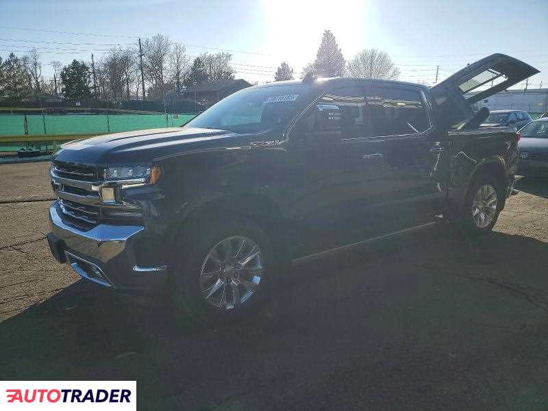 Chevrolet Silverado 2021 3