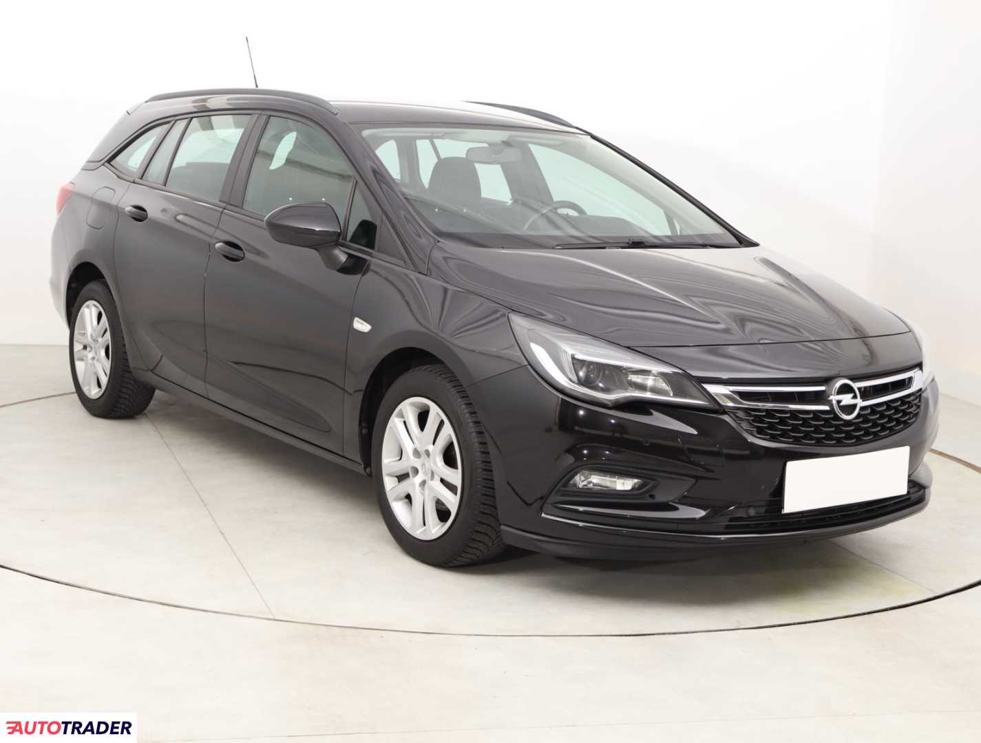 Opel Astra 2017 1.4 147 KM