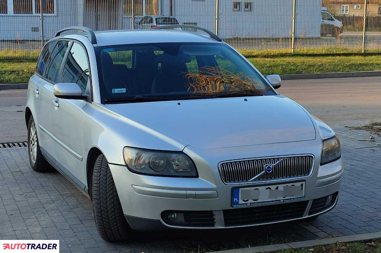 Volvo V50 2005 2.4 103 KM