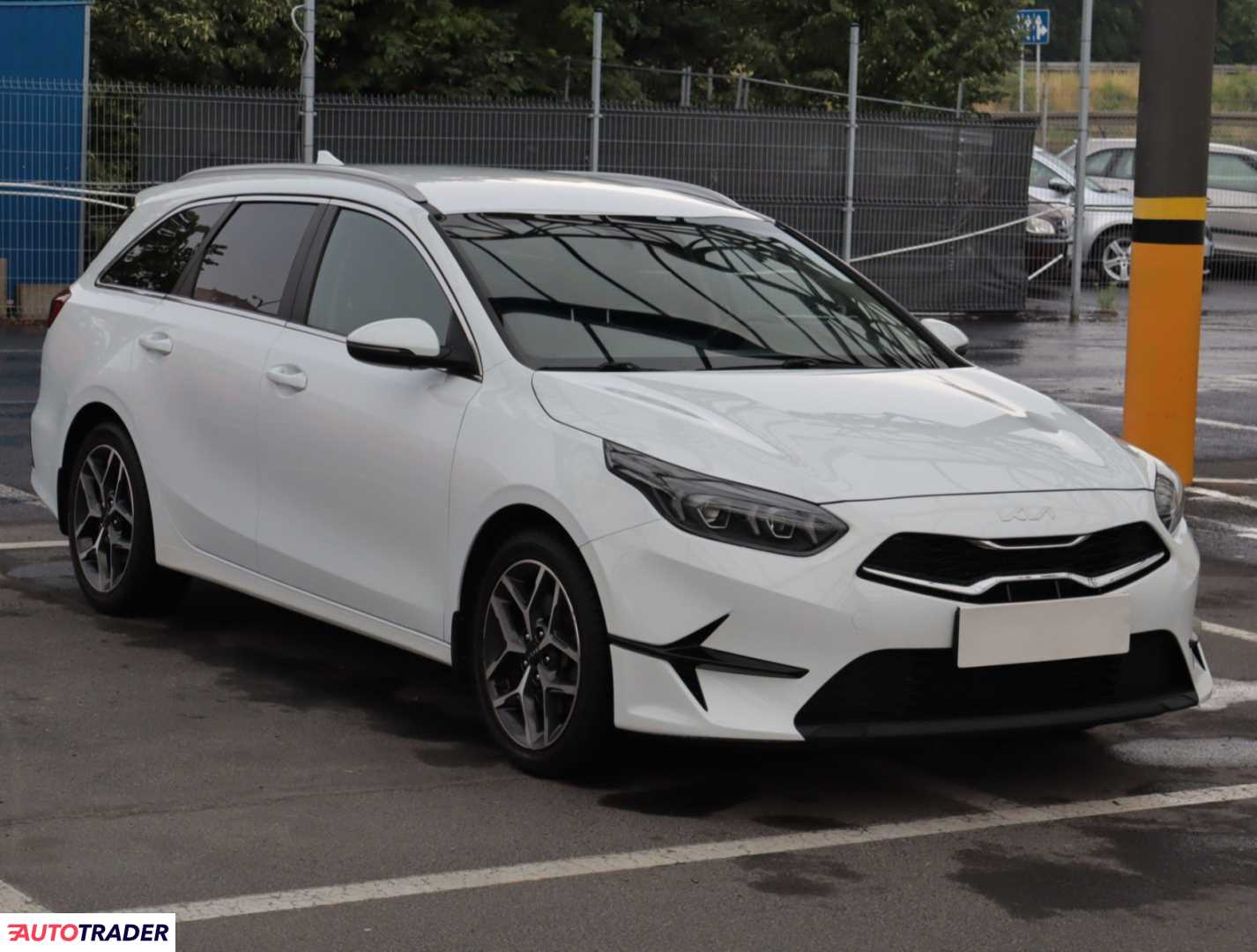 Kia Ceed 2023 1.5 158 KM