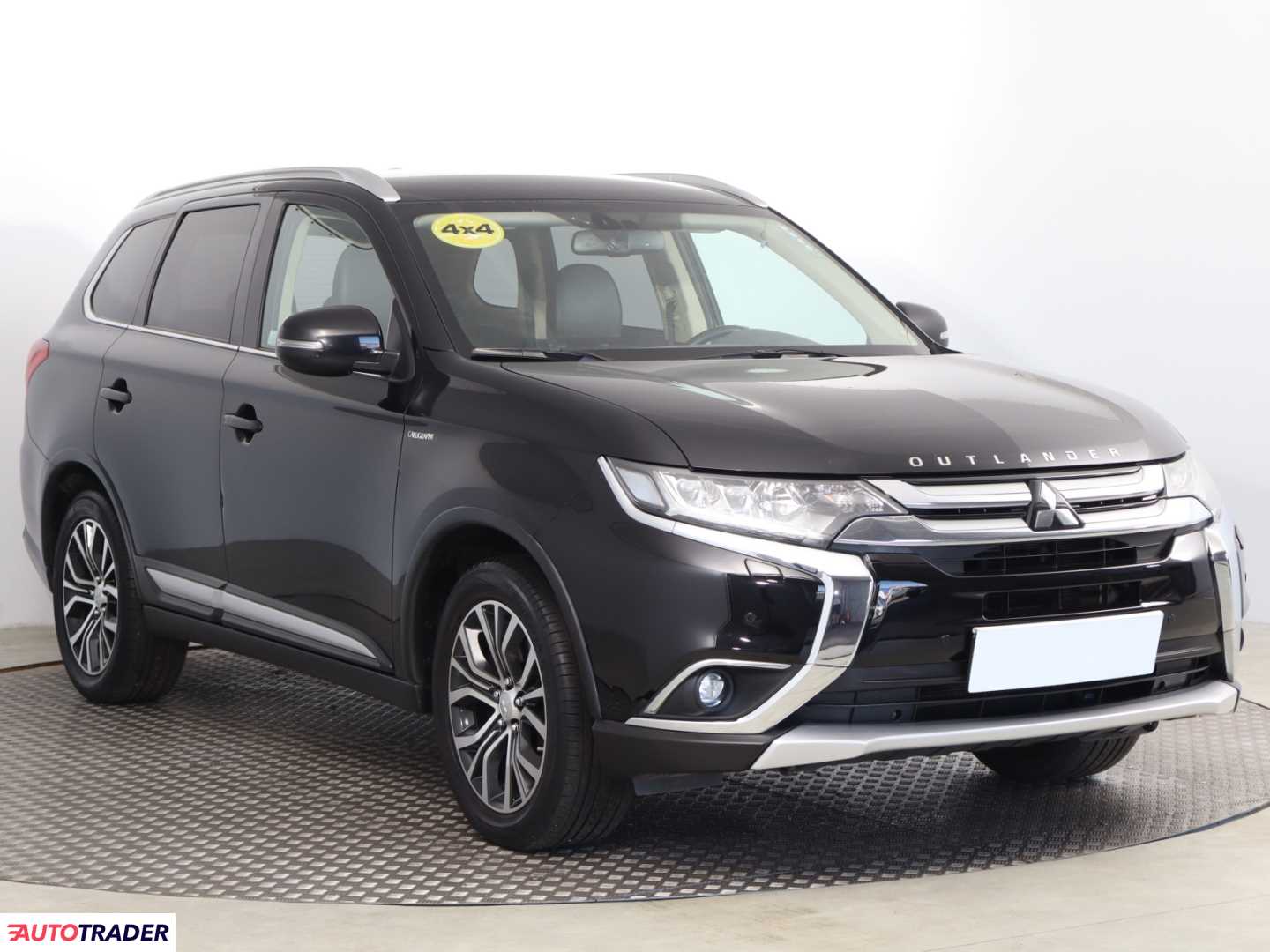 Mitsubishi Outlander 2017 2.0 147 KM Mitsubishi Outlander 2017 2.0 147 KM
