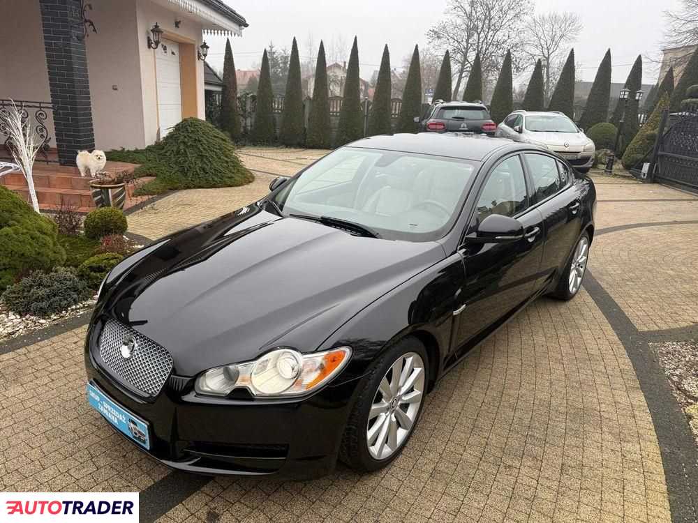 Jaguar XF 2010 3.0 275 KM
