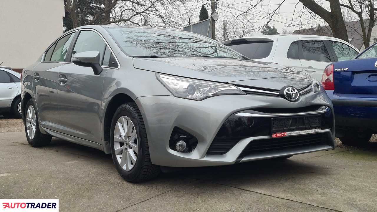 Toyota Avensis 1.6 benzyna 134 KM 2018r. (Skawina)