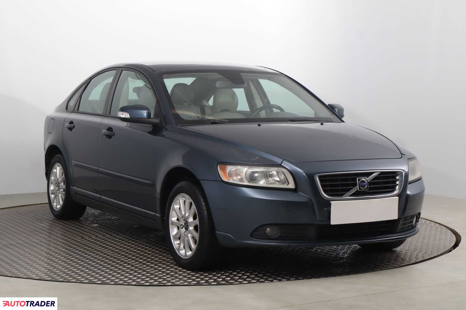 Volvo S40 2008 1.6 107 KM