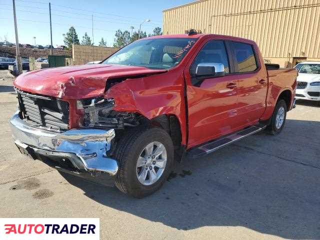 Chevrolet Silverado 5.0 benzyna 2019r. (GASTON)