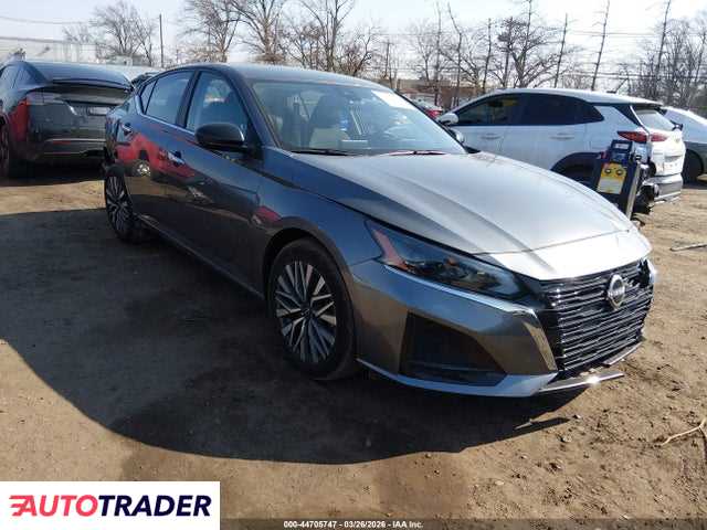 Nissan Altima 2025 2