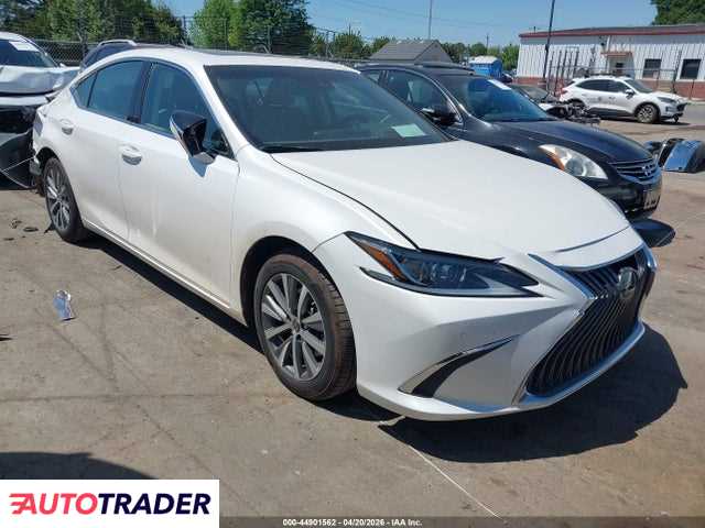 Lexus ES 2021 3