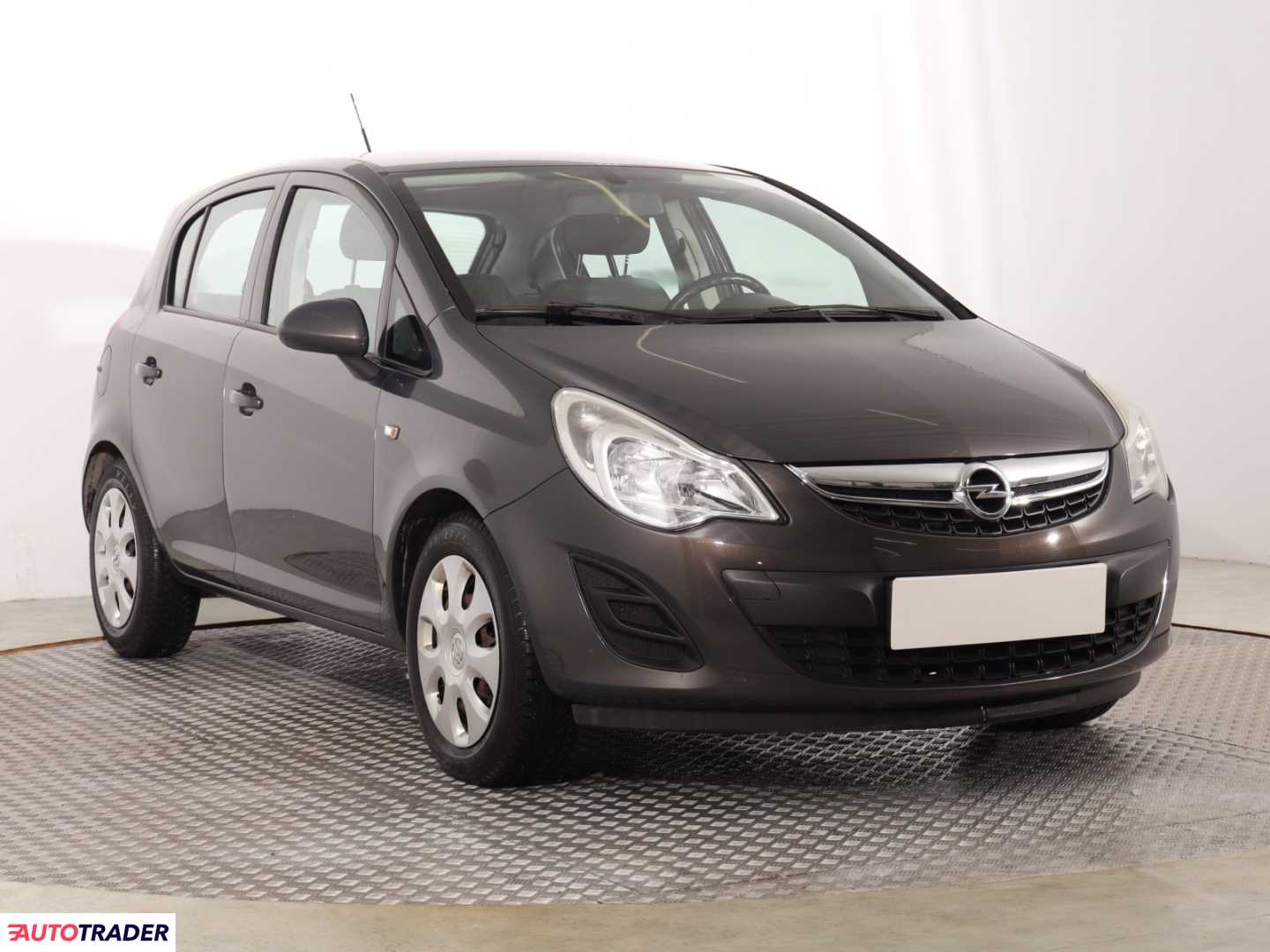 Opel Corsa 2013 1.4 99 KM