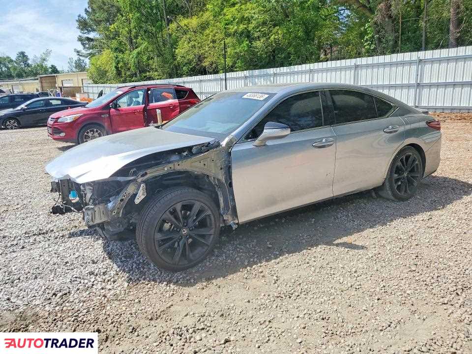 Lexus ES 2022 3