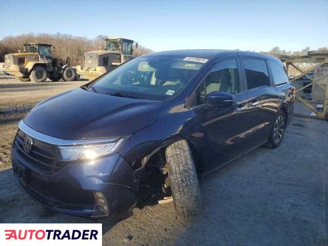 Honda Odyssey 2021 3