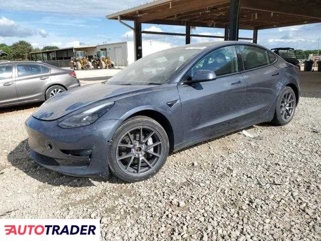Tesla Model 3 2022 Tesla Model 3 2022
