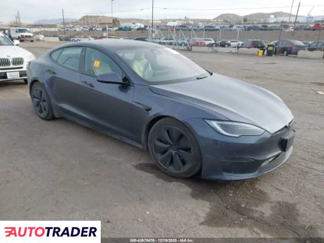 Tesla Model S 2022