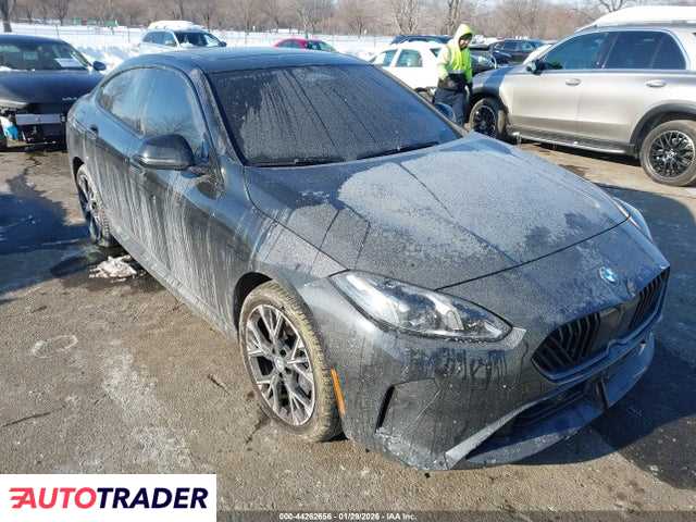 BMW 228 2025 2
