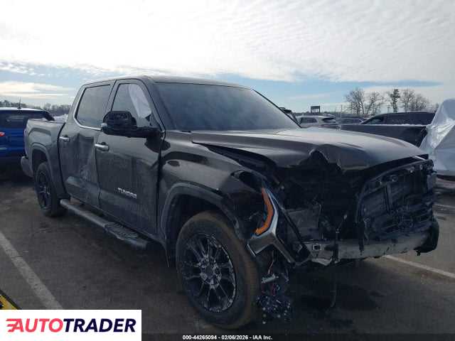 Toyota Tundra 2022 3