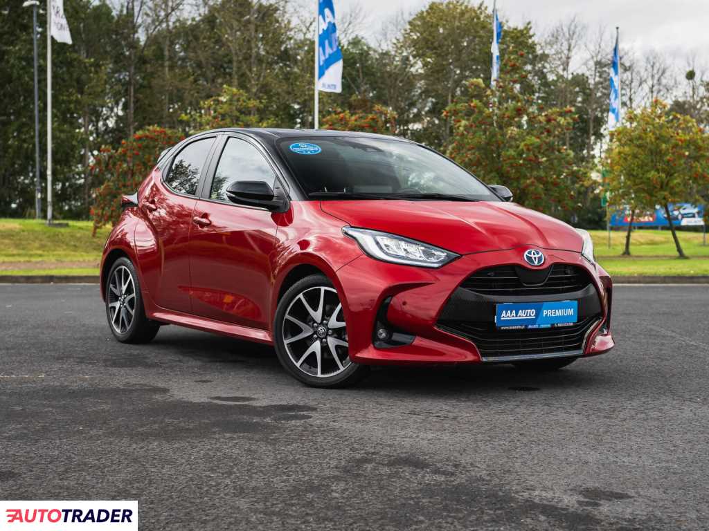 Toyota Yaris 2022 1.5 113 KM