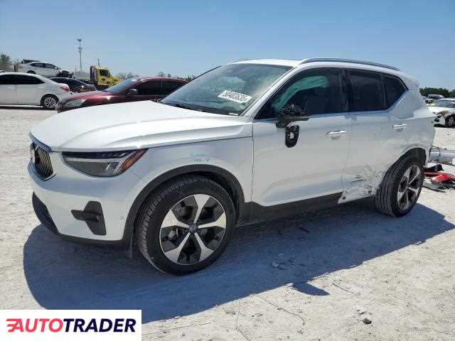 Volvo XC40 2025 2 Volvo XC40 2025 2