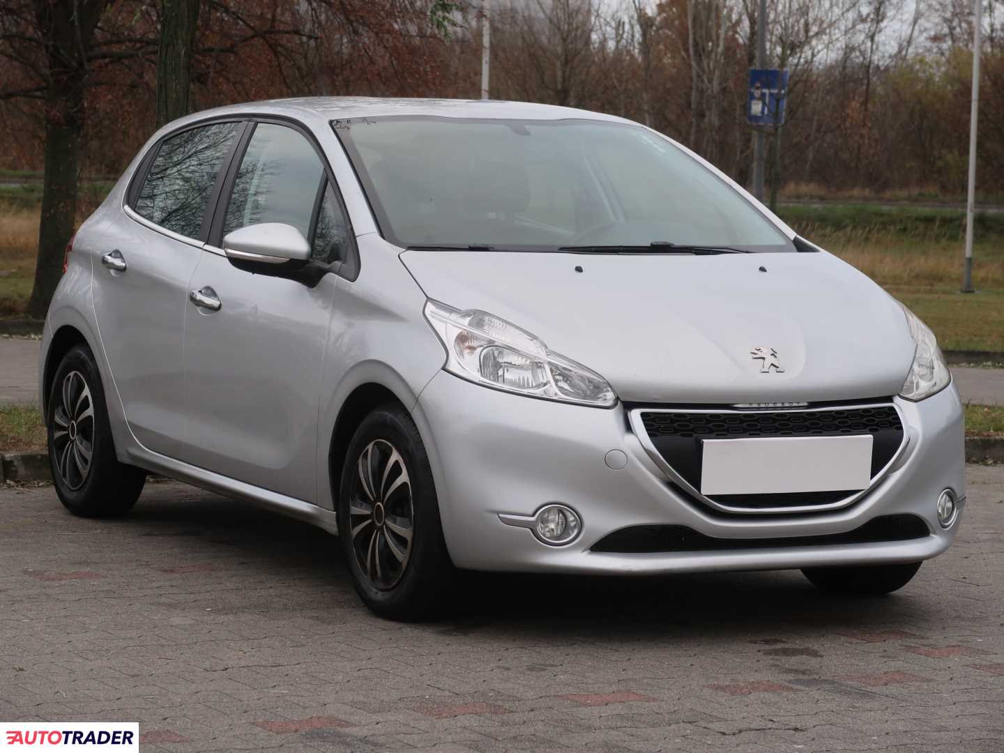 Peugeot 208 2013 1.2 80 KM