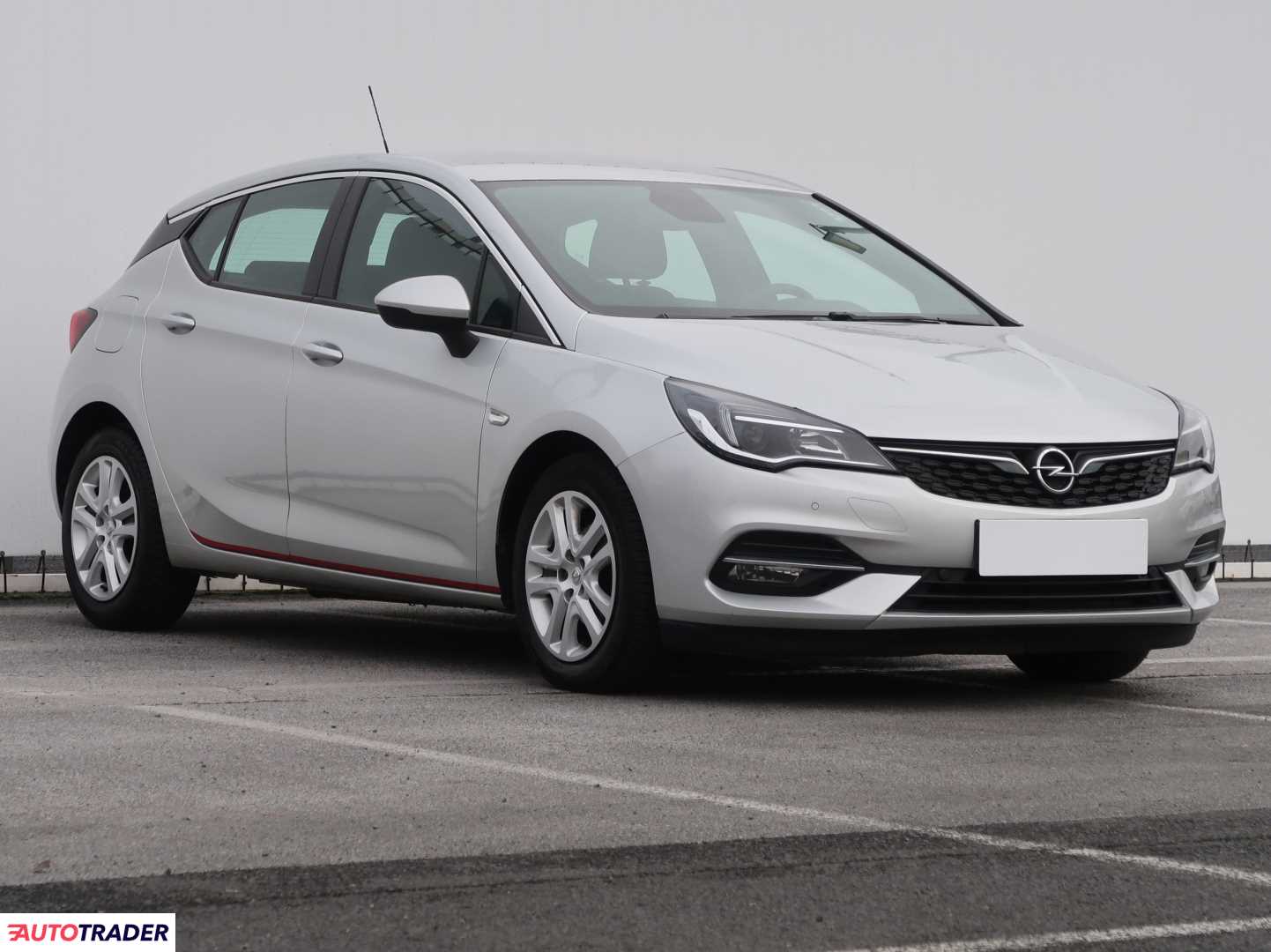 Opel Astra 2019 1.2 128 KM