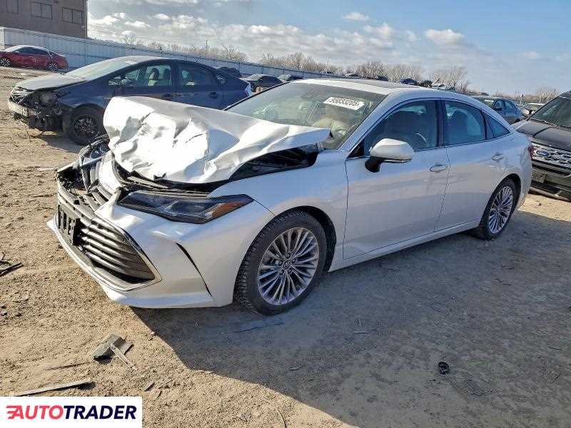 Toyota Avalon 2019 3