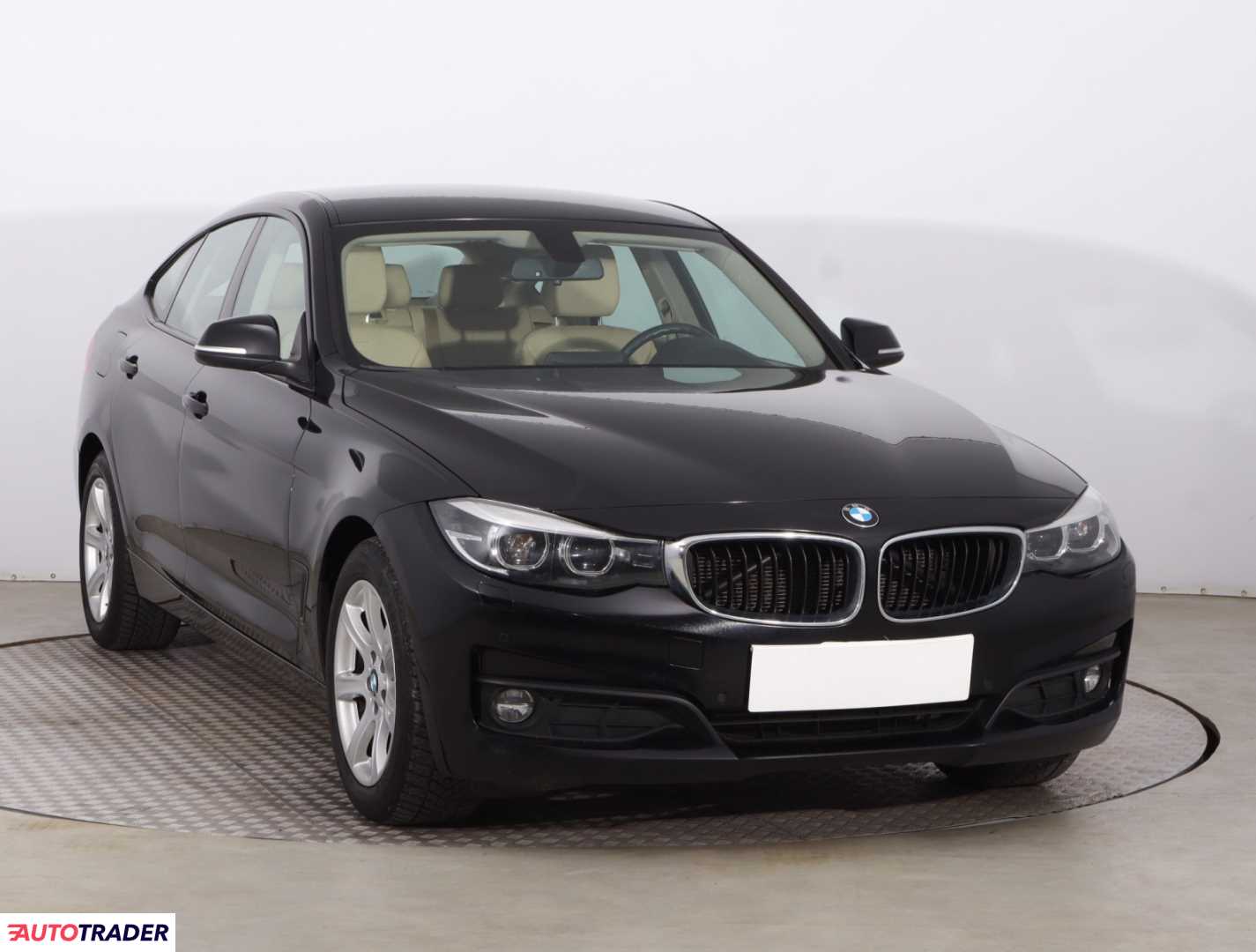 BMW 318 Gran Turismo 2019 2.0 147 KM