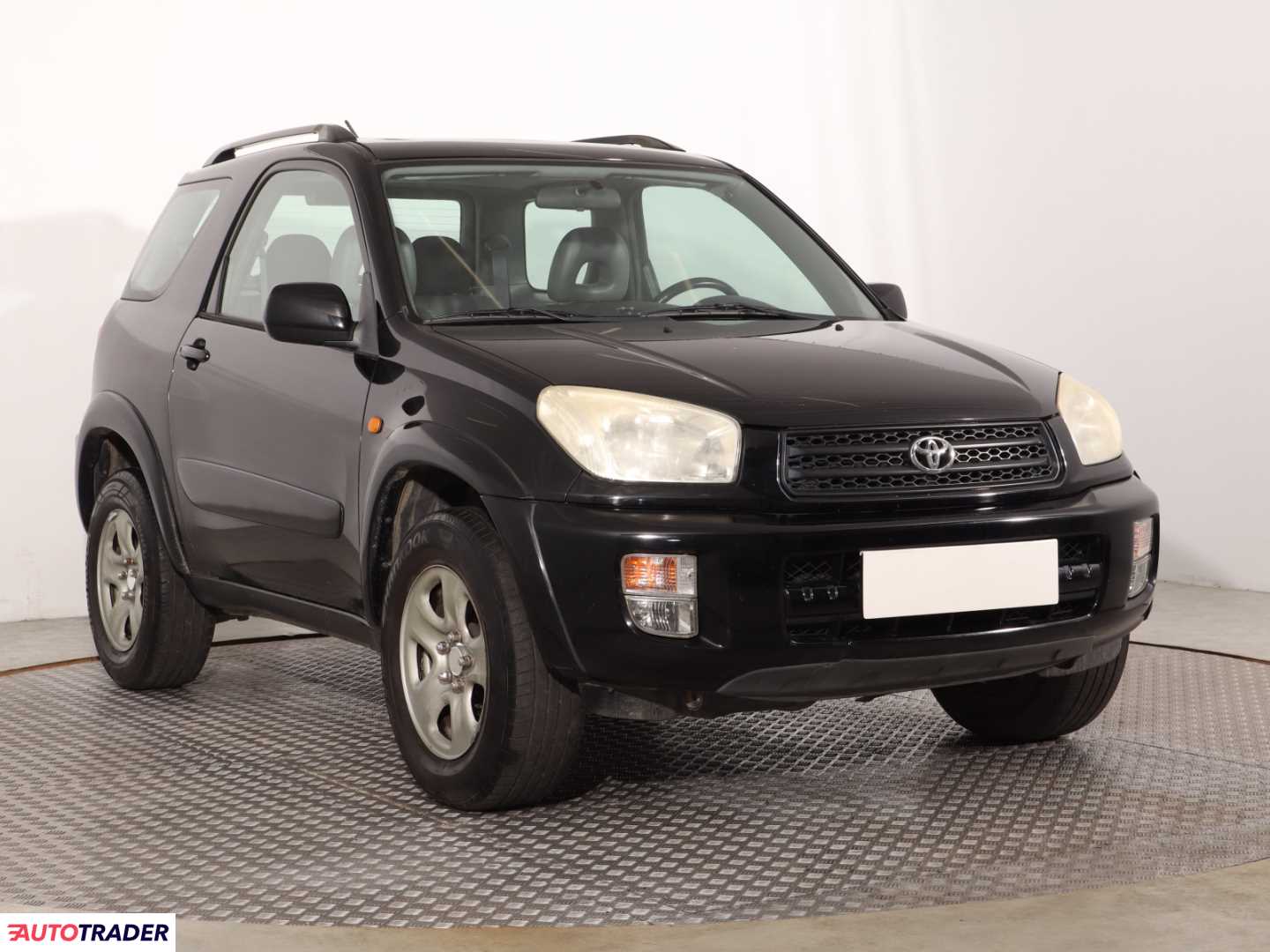 Toyota RAV 4 2003 2.0 147 KM