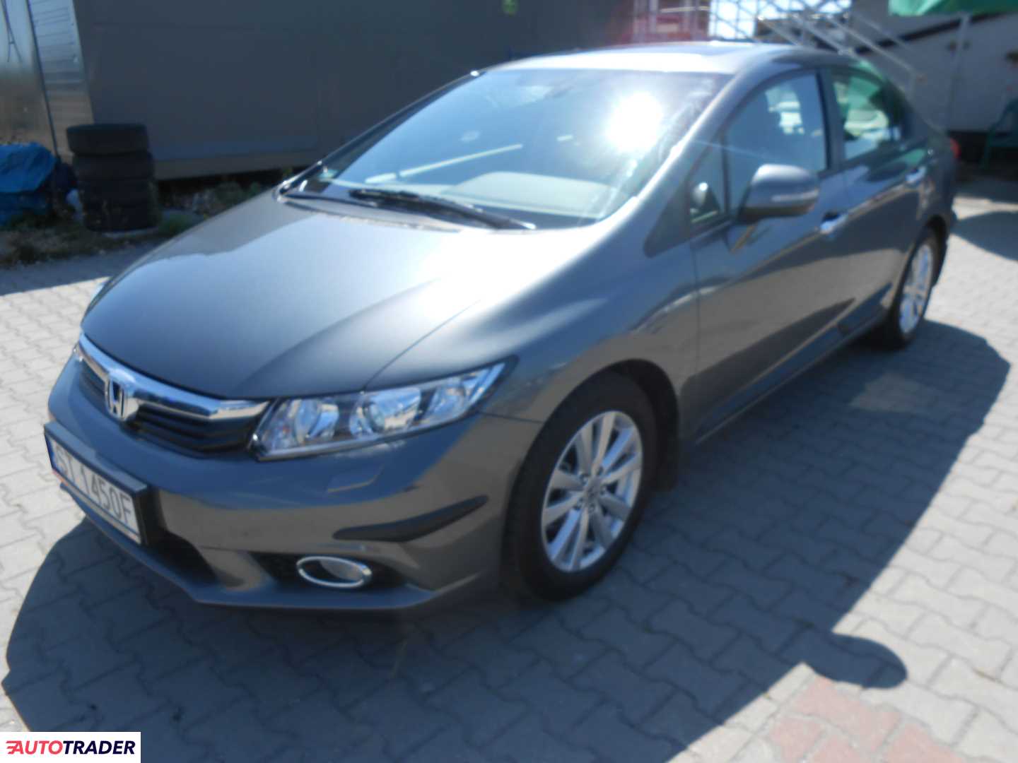 Honda Civic 2013 1.8 140 KM