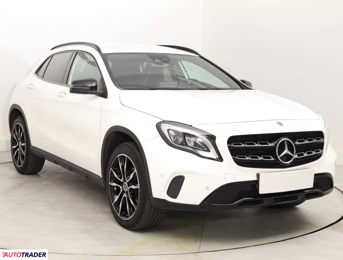 Mercedes G-klasa 2019 1.6 154 KM