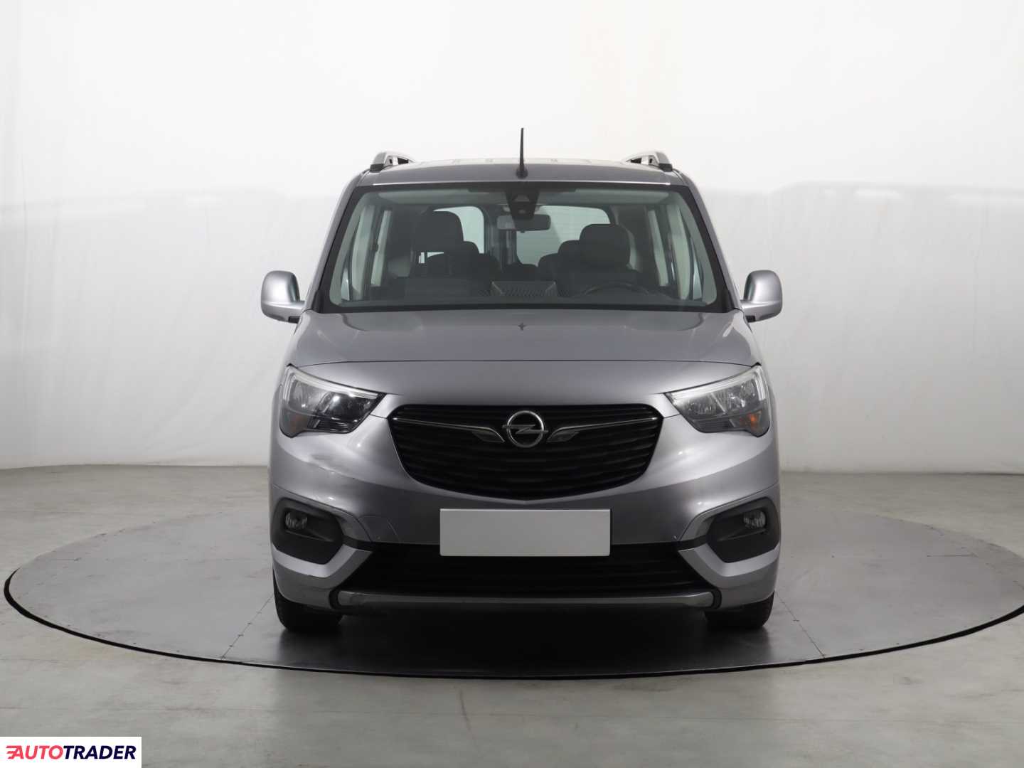 Opel Combo 2019 1.2 108 KM