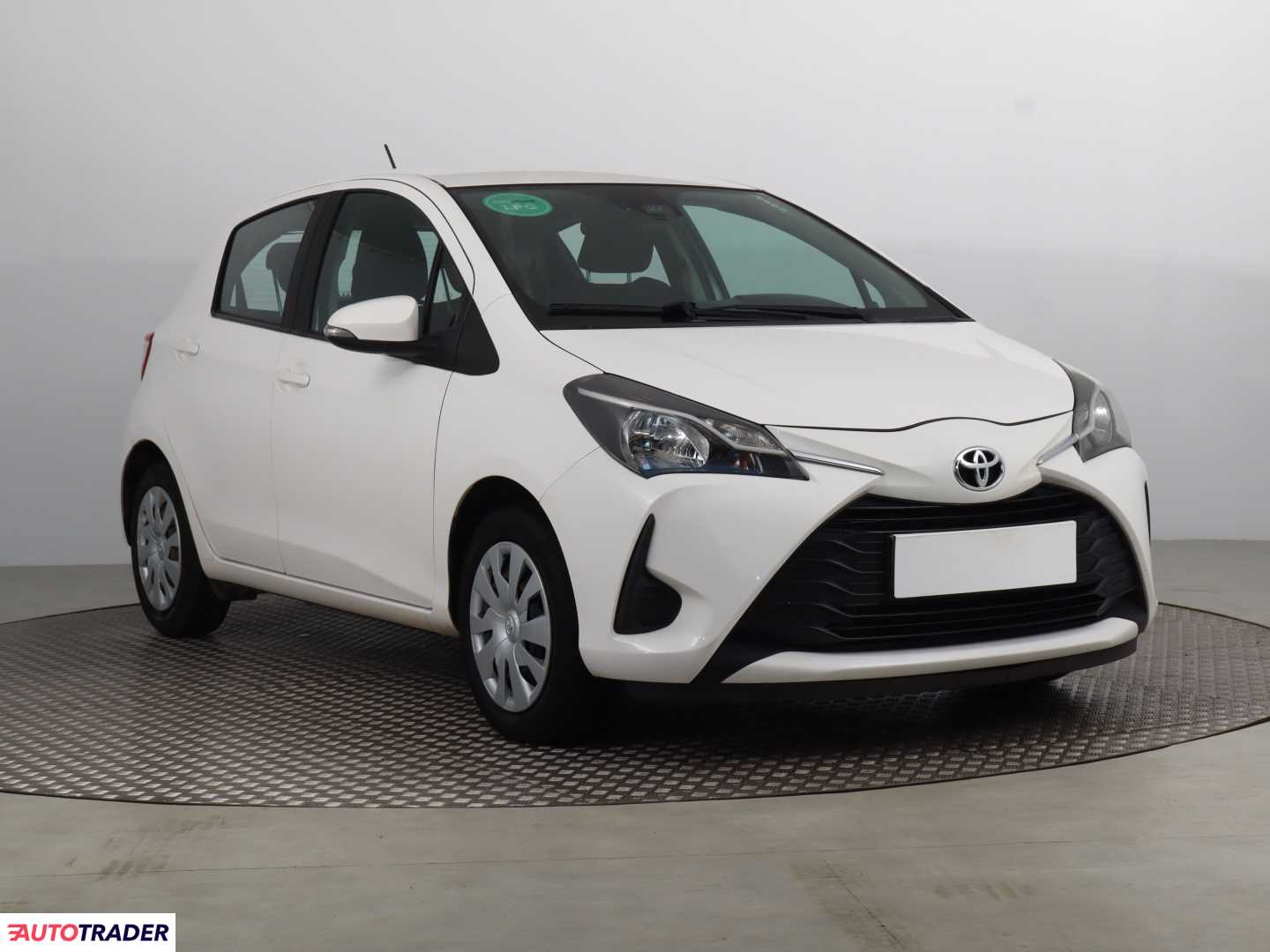 Toyota Yaris 2018 1.5 109 KM Toyota Yaris 2018 1.5 109 KM