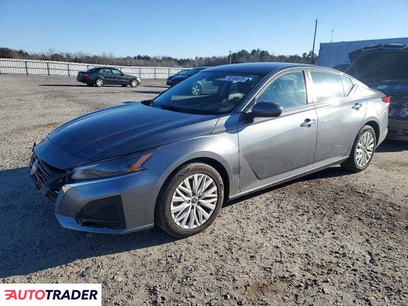 Nissan Altima 2023 2