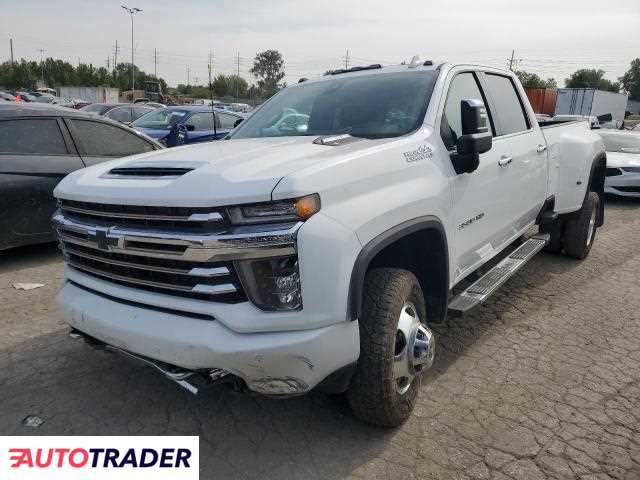 Chevrolet Silverado 6.0 diesel 2021r. (BRIDGETON)