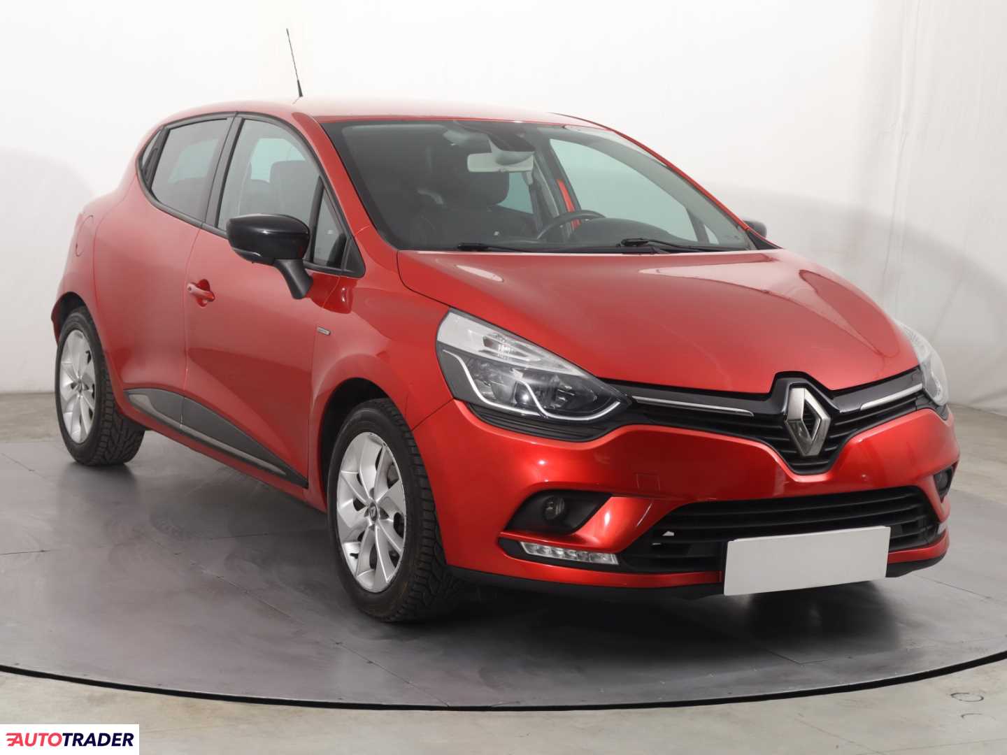 Renault Clio 2017 1.1 72 KM