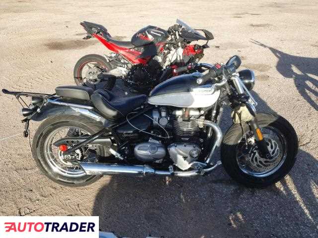 Triumph Bonneville 2022