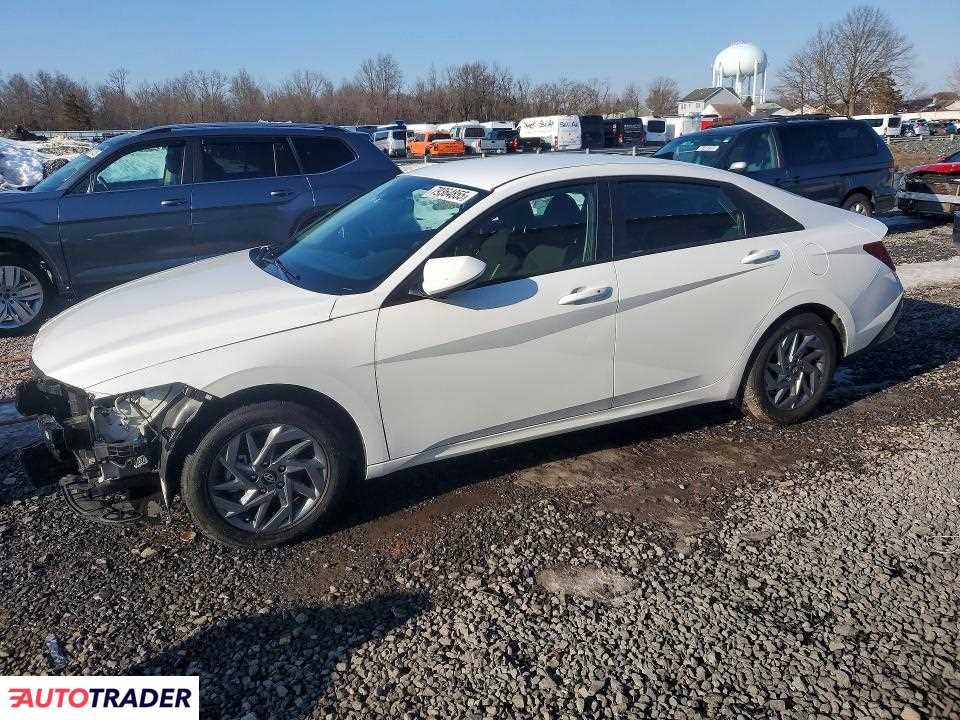 Hyundai Elantra 2024 2