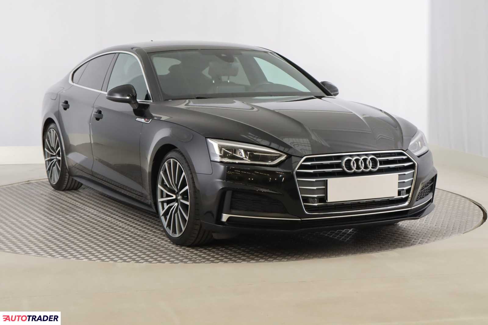 Audi A5 2019 2.0 187 KM