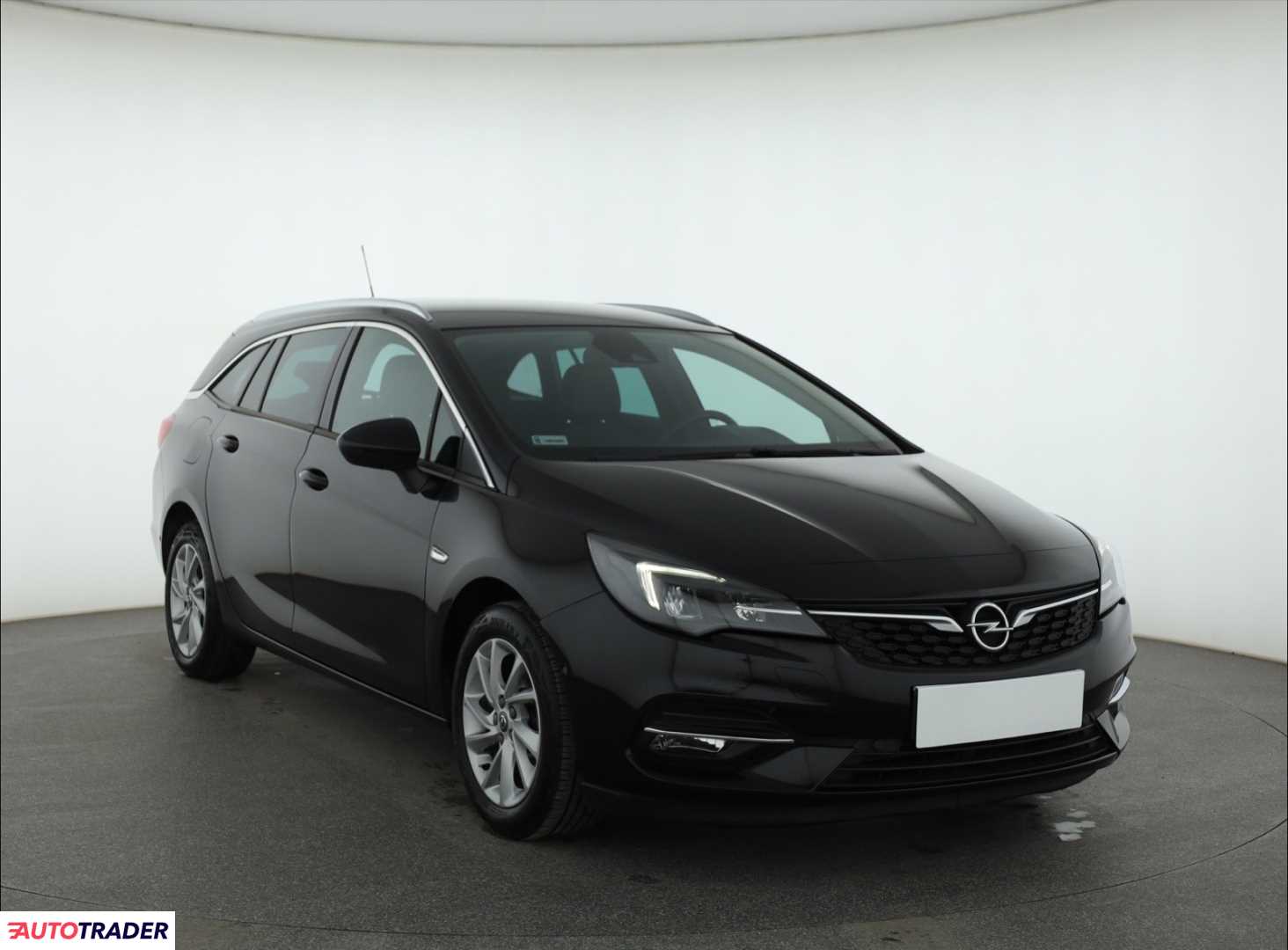Opel Astra 2021 1.2 143 KM