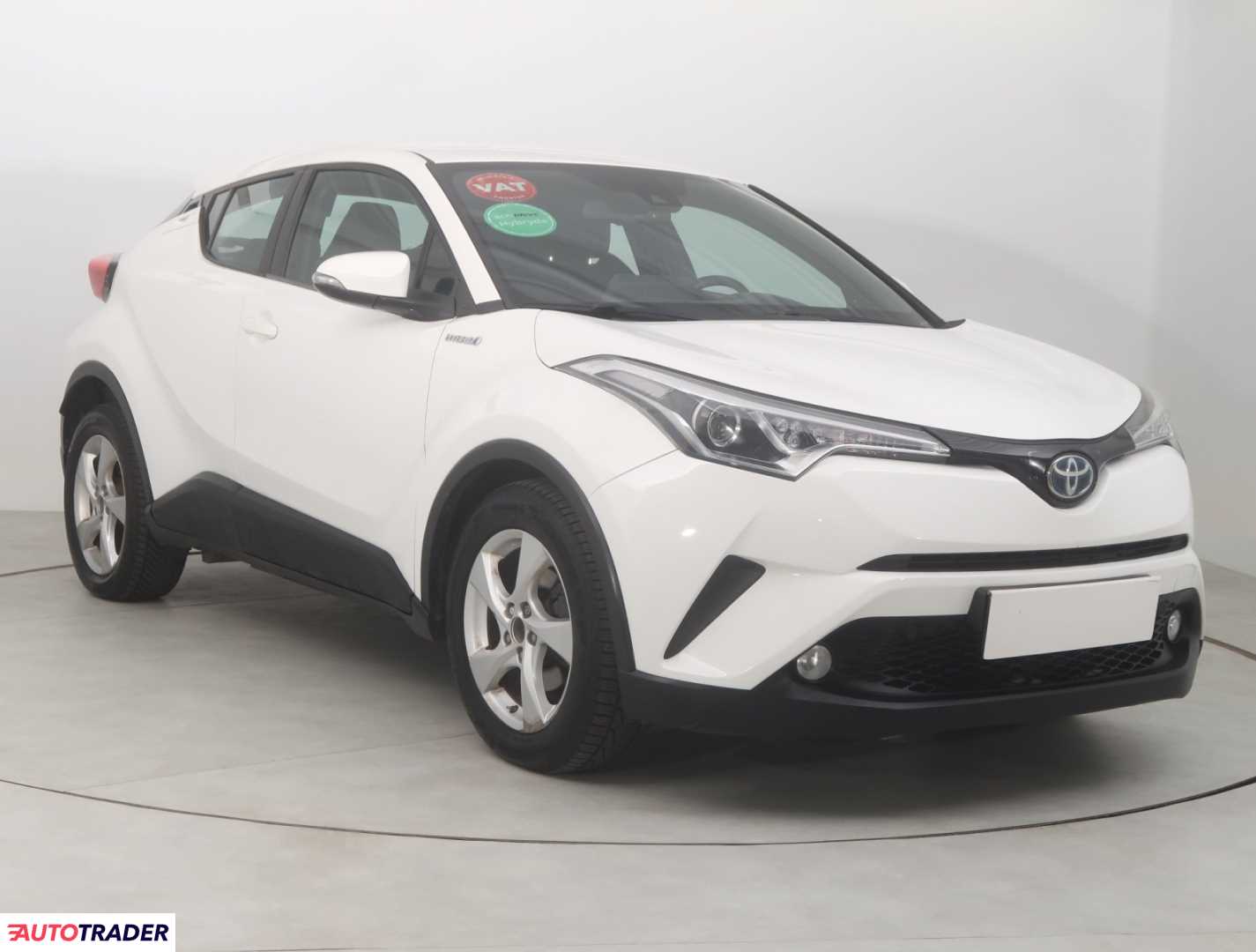 Toyota C-HR 2019 1.8 120 KM