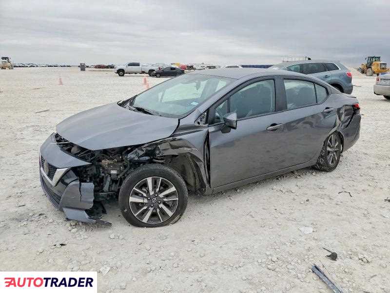 Nissan Versa 2021 1