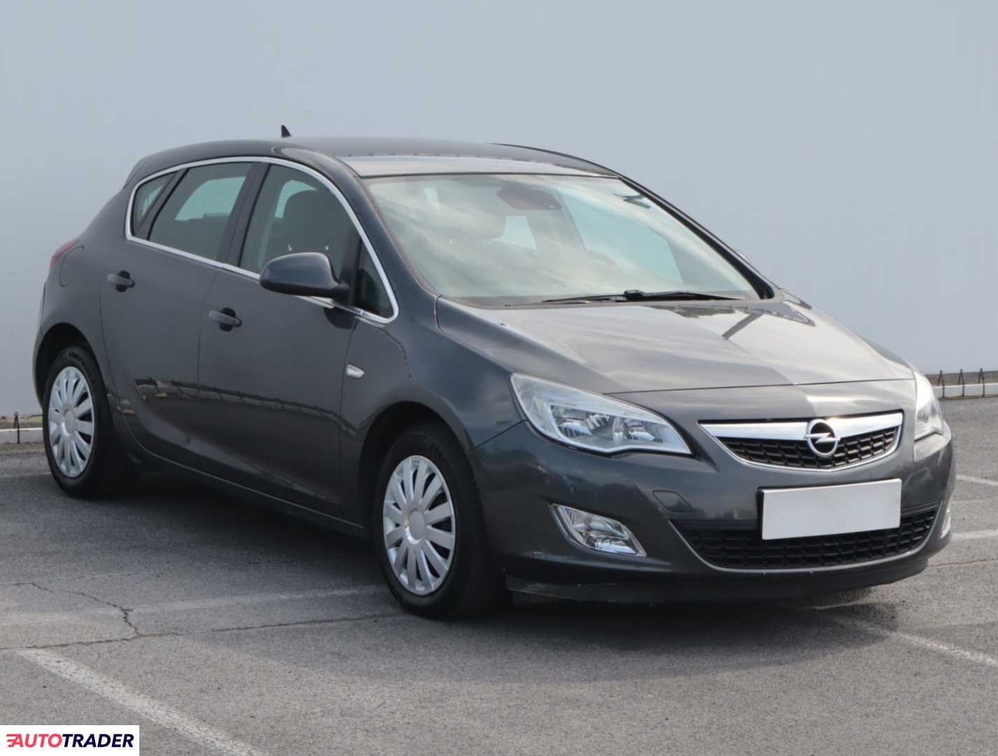 Opel Astra 2011 1.7 108 KM