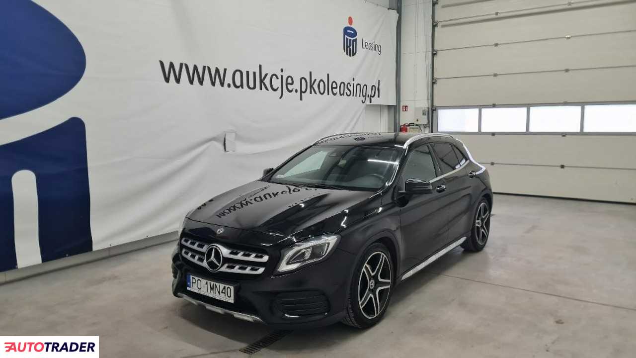 Mercedes GLA 2019 1.6 156 KM