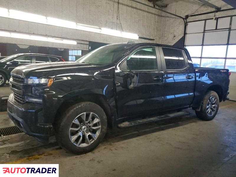 Chevrolet Silverado 2022 5