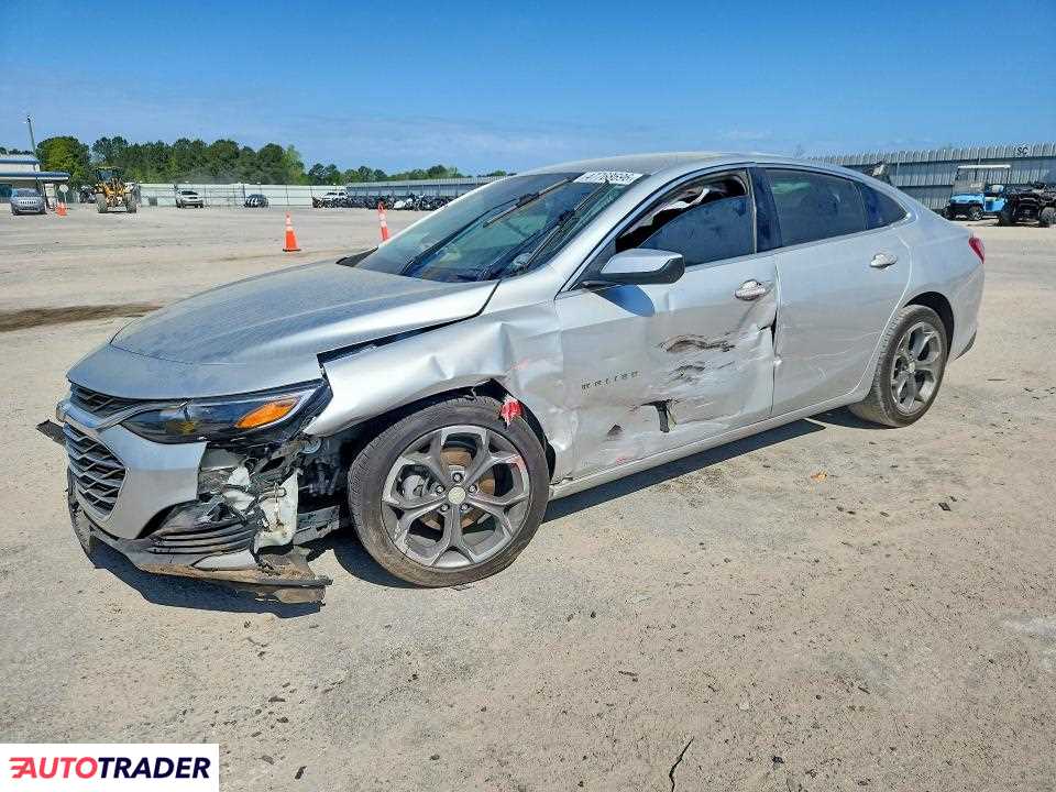 Chevrolet Malibu 2021 1