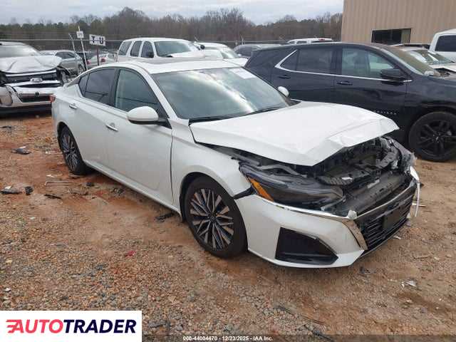 Nissan Altima 2023 2