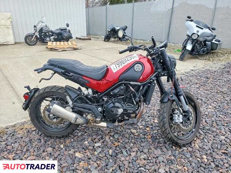 Benelli Leoncino 2022