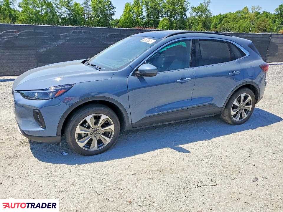 Ford Escape 2025 2